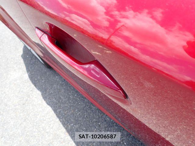 Lexus IS 2013-09 8245716-8
