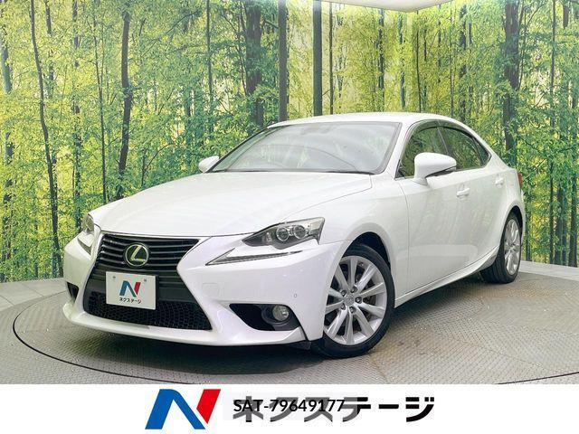 Lexus IS 2013-10 8245721-0