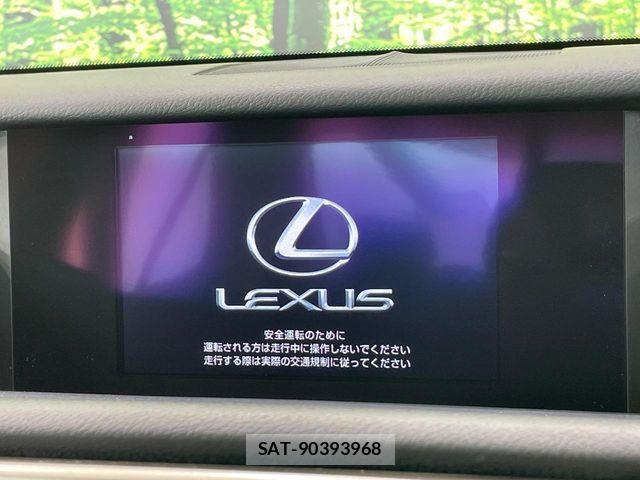 Lexus IS 2015-10 8245719-2