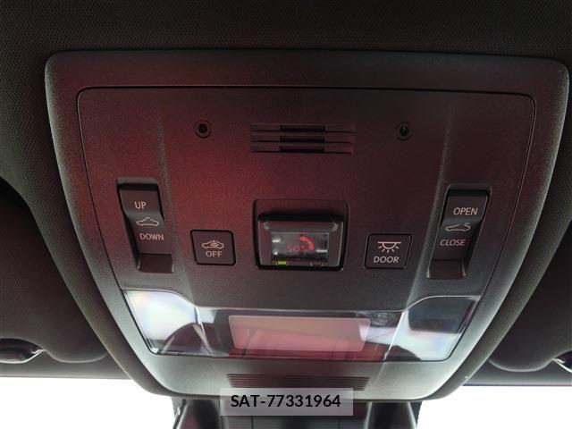 Lexus IS 2024-06 8245717-6