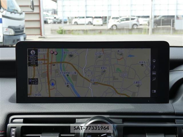 Lexus IS 2024-06 8245717-8