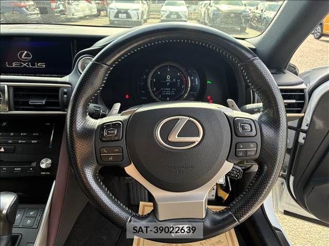Lexus IS 2017-03 1354708-1