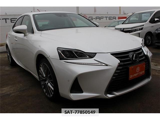 Lexus IS 2016-12 2081746-7