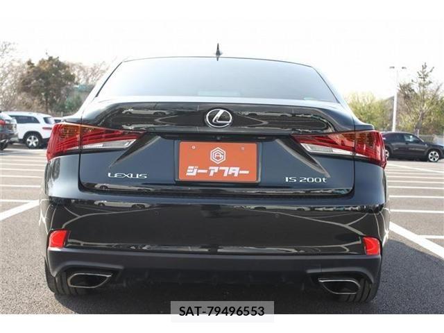 Lexus IS 2017-03 5870842-16