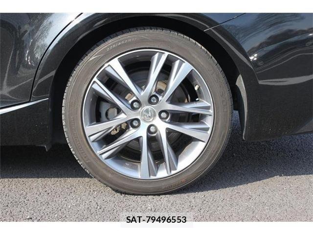 Lexus IS 2017-03 5870842-25