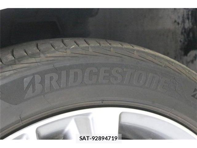 Lexus IS 2016-12 8208354-18