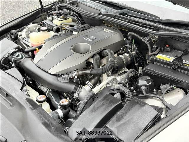 Lexus IS 2016-07 8796459-19