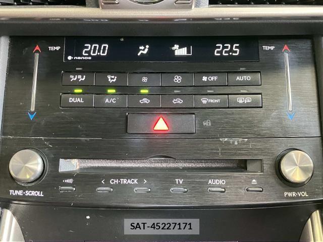 Lexus IS 2017-03 8829939-14