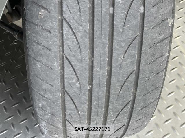 Lexus IS 2017-03 8829939-22
