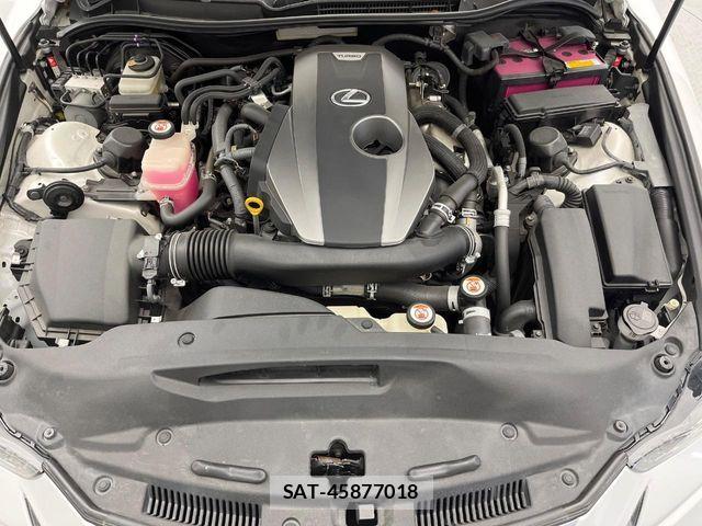 Lexus IS 2017-03 8880487-18