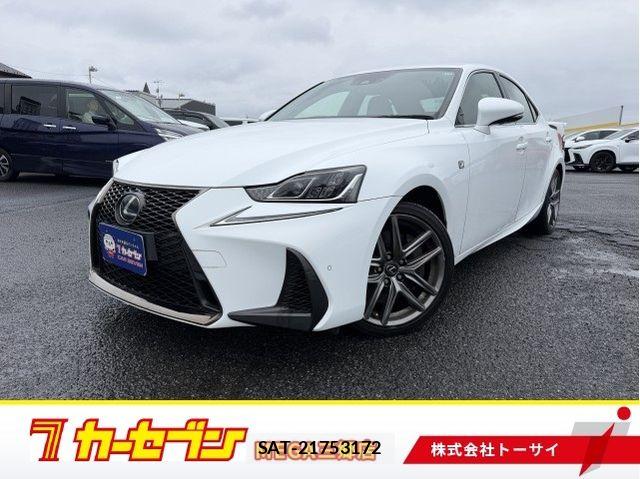 Lexus IS 2017-03 8880485-0