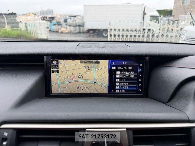 Lexus IS 2017-03 8880485-9
