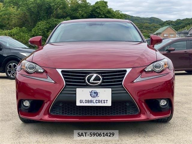 Lexus IS 2015-02 1053092-7