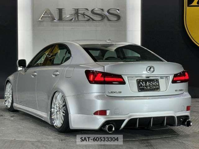 Lexus IS 2006-09 1345975-12