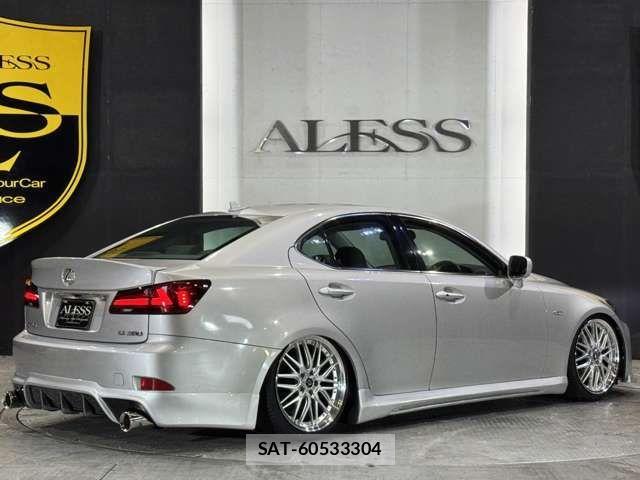 Lexus IS 2006-09 1345975-2