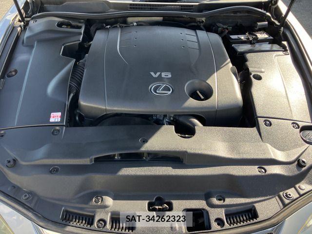 Lexus IS 2006-01 2668741-9