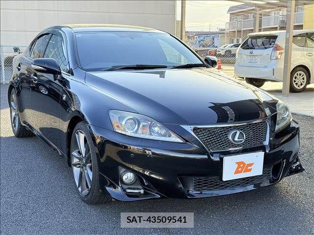 Lexus IS 2012-07 4326180-4