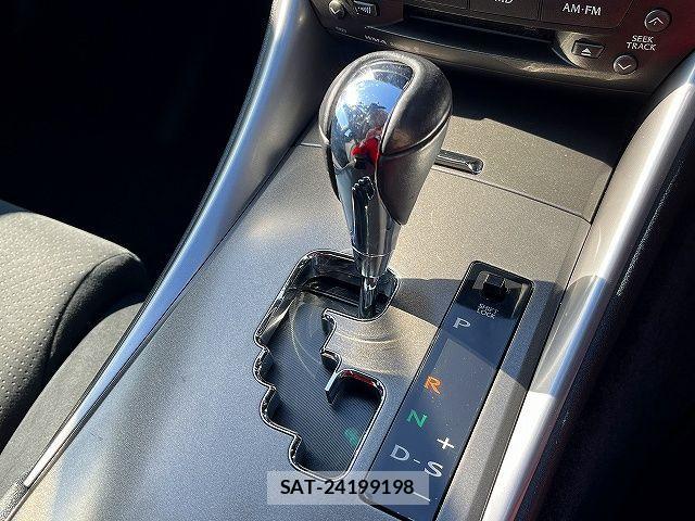 Lexus IS 2007-06 4371524-19
