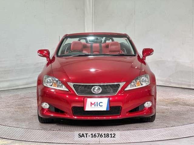 Lexus IS 2014-05 6003176-10