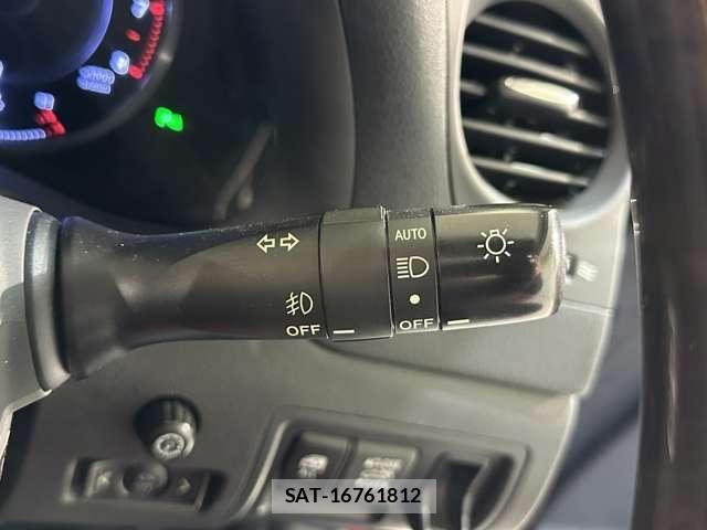 Lexus IS 2014-05 6003176-15