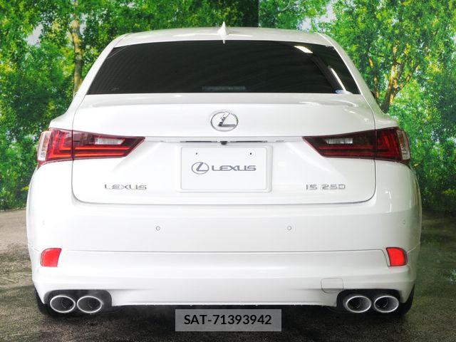Lexus IS 2014-09 6003177-9