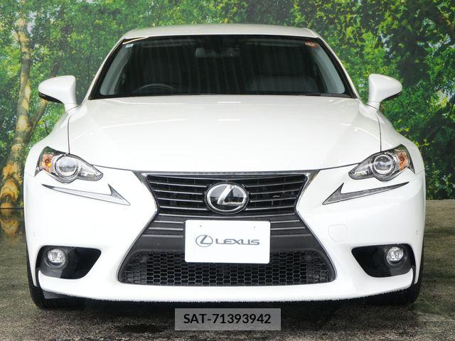 Lexus IS 2014-09 6003177-5