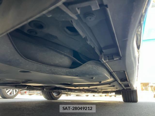 Lexus IS 2005-12 7220905-19
