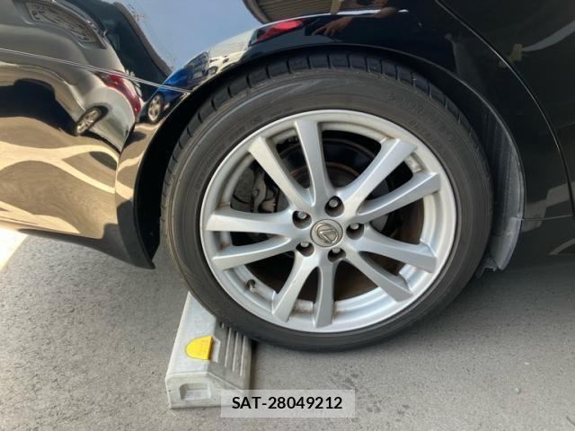 Lexus IS 2005-12 7220905-3