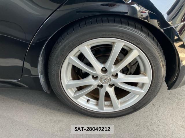 Lexus IS 2005-12 7220905-6