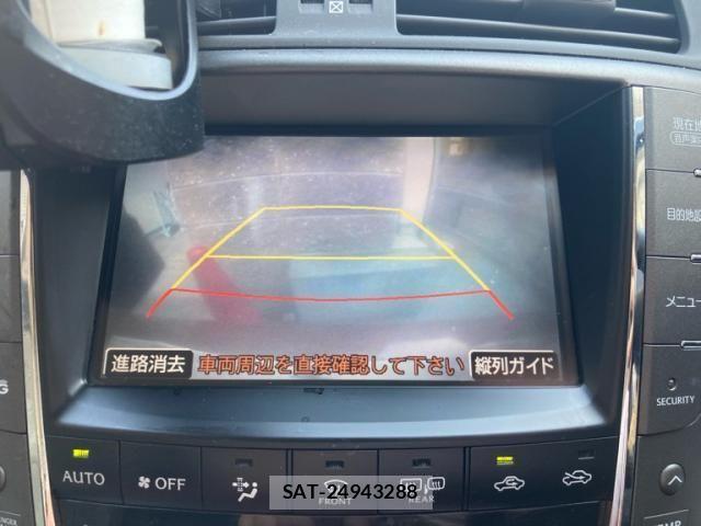Lexus IS 2008-09 7220907-24