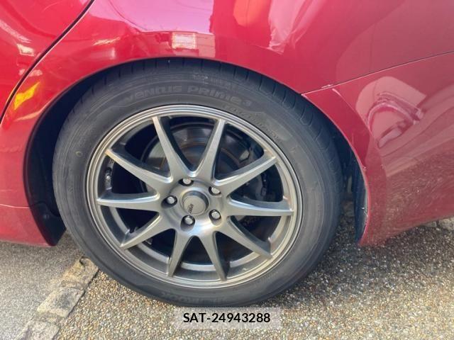 Lexus IS 2008-09 7220907-8