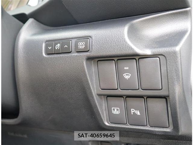 Lexus IS 2013-09 7220916-26