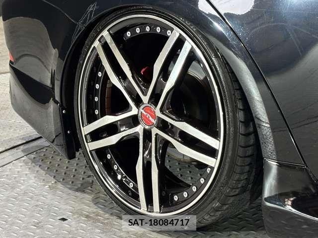 Lexus IS 2009-07 7220914-18