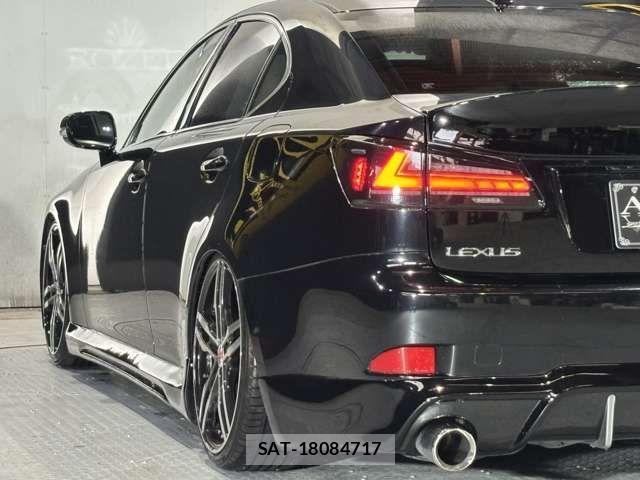 Lexus IS 2009-07 7220914-2