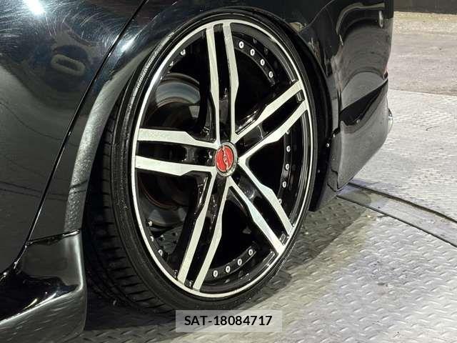 Lexus IS 2009-07 7220914-4