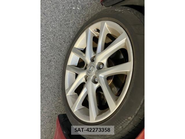 Lexus IS 2012-02 7220913-4