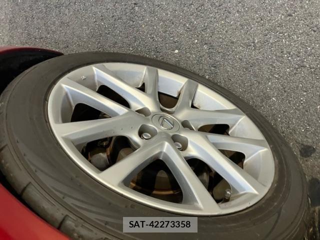 Lexus IS 2012-02 7220913-5