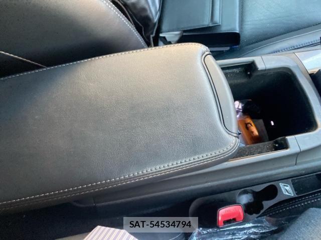 Lexus IS 2012-05 7272221-21