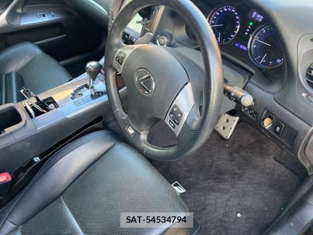 Lexus IS 2012-05 7272221-7
