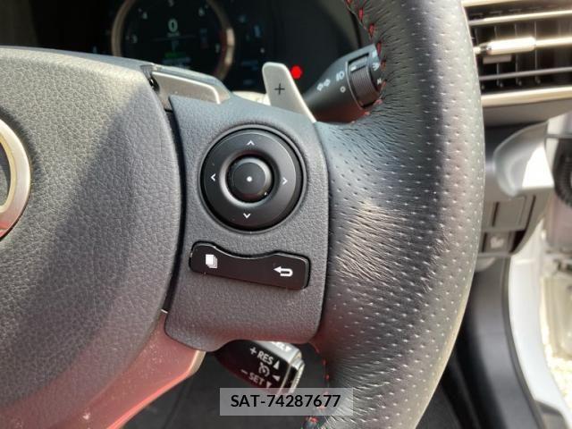 Lexus IS 2014-07 7328012-14