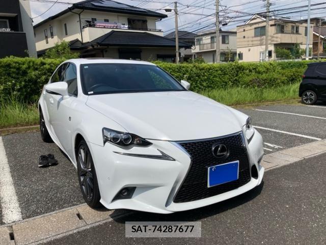 Lexus IS 2014-07 7328012-1