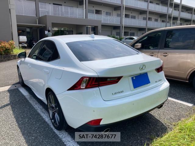 Lexus IS 2014-07 7328012-3