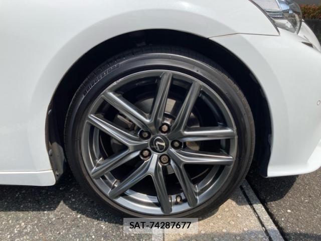Lexus IS 2014-07 7328012-4