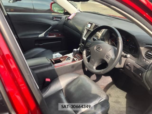 Lexus IS 2006-06 7328010-12