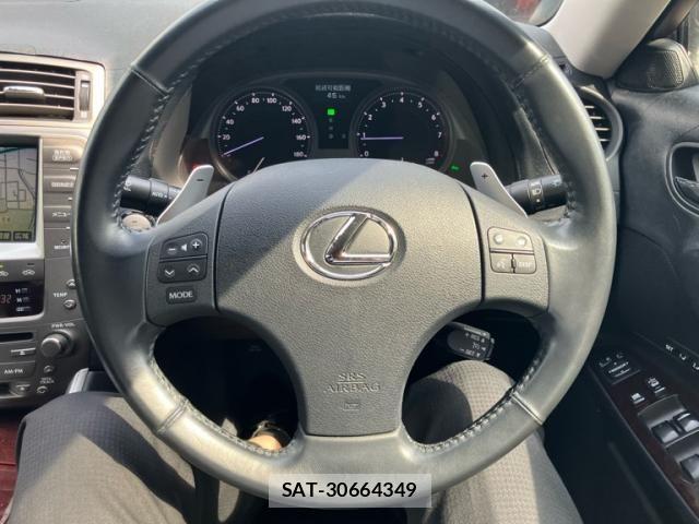 Lexus IS 2006-06 7328010-13