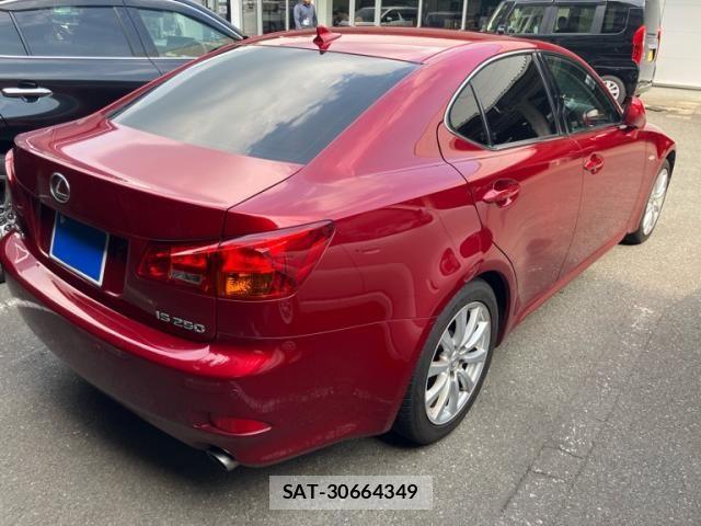 Lexus IS 2006-06 7328010-1