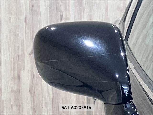 Lexus IS 2007-06 7358477-20