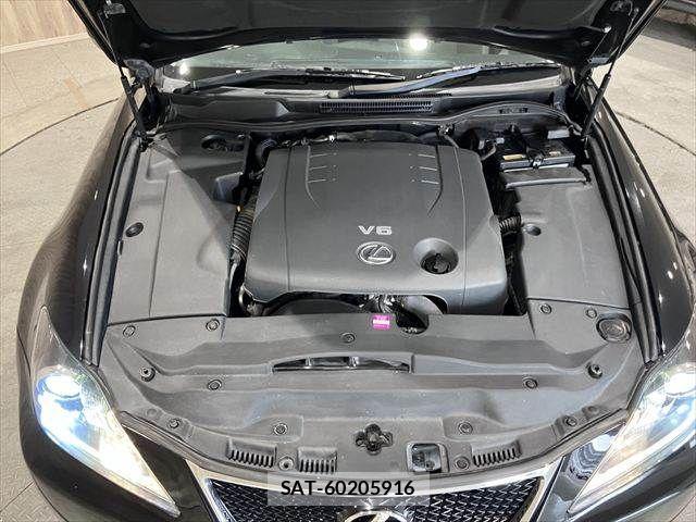 Lexus IS 2007-06 7358477-26