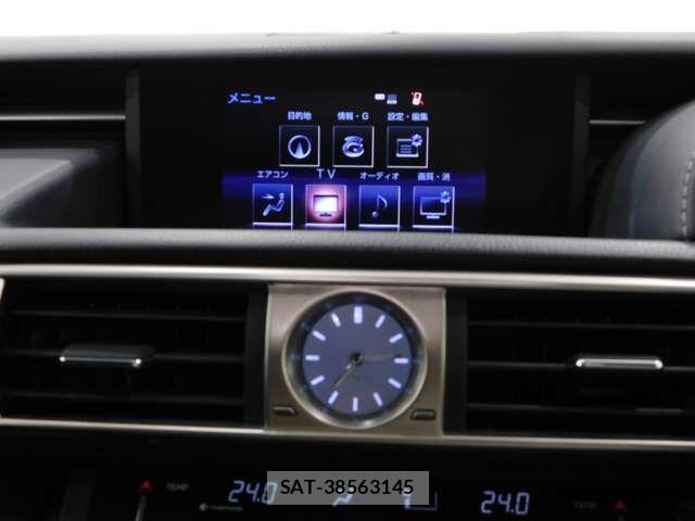 Lexus IS 2013-06 7358476-5