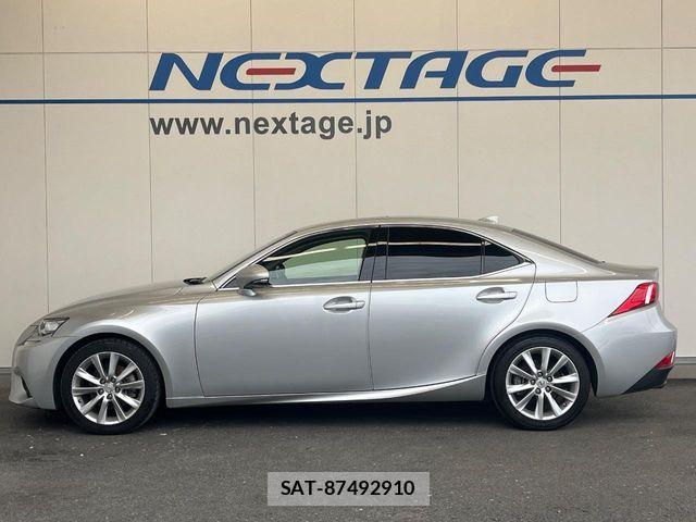 Lexus IS 2013-08 7501260-17